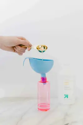 DIY Makeup Setting Spray