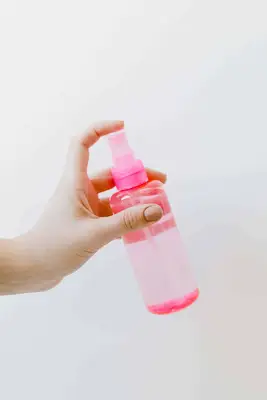 DIY Makeup Setting Spray