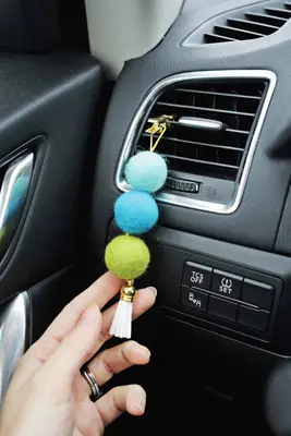Easy Wool Ball Diffuser For Your Car!