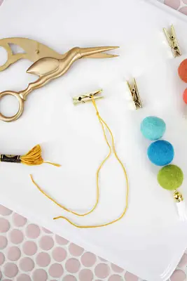 Easy Wool Ball Diffuser For Your Car!