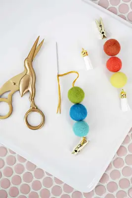 Easy Wool Ball Diffuser For Your Car!