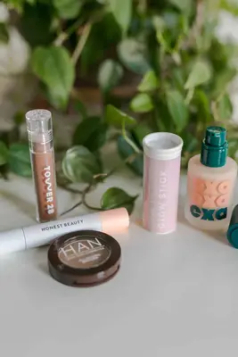 5 Minute Clean Beauty Makeup Routine (Only 5 Products!)