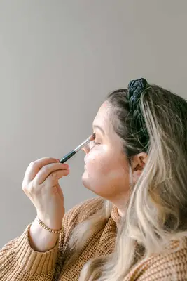 5 Minute Clean Beauty Makeup Routine (Only 5 Products!)