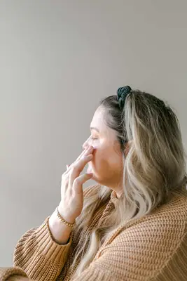 5 Minute Clean Beauty Makeup Routine (Only 5 Products!)