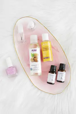 Make Your Own Cuticle Oil (with Essential Oils!)
