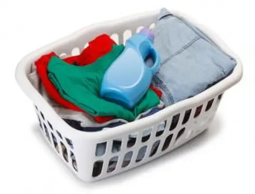 https://cf.ltkcdn.net/cleaning/images/slide/107558-795x604-laundry-2.webp