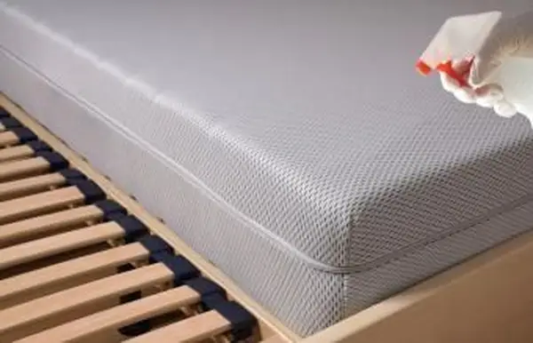 Come pulire un materasso in memory foam?
