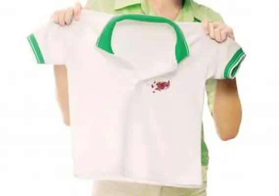 마른 핏자국 제거