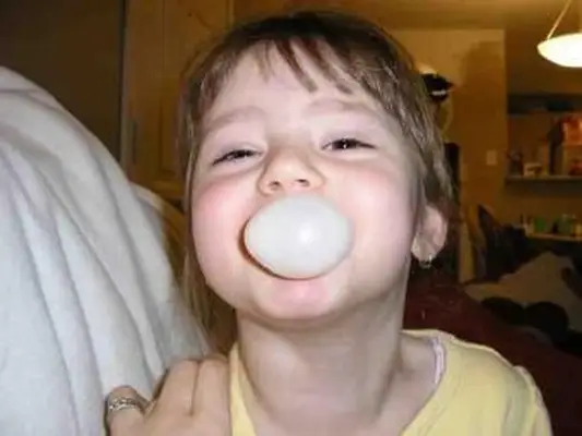 הסרת כתמי מסטיק