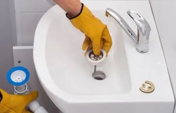 Serpeggiando nello scarico