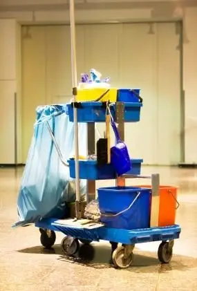 Wie viel muss für die Büroreinigung berechnet werden?