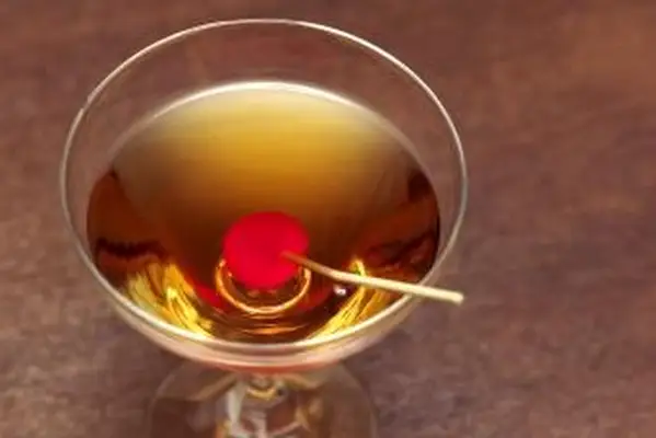 Alkoholický škótsky penicilínový kokteil