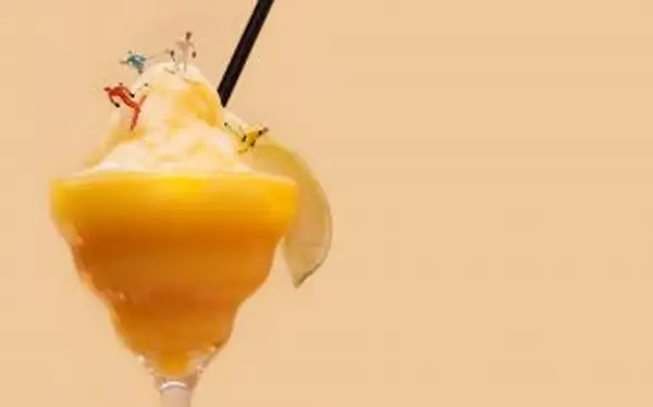 冷凍バージンマンゴーマルガリータ