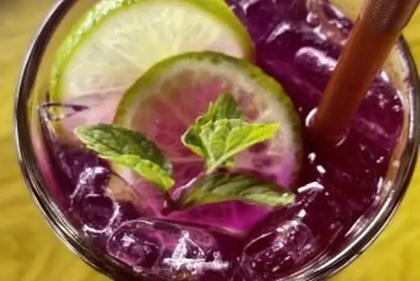 Bebida de fusión helada para el verano