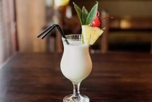Receitas simples de Pina Colada com sabores dignos de férias