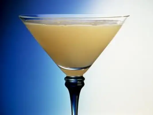 משקה קוקטייל צדדי