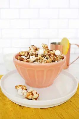 20+ Easy Summer Cocktails and Appetizers