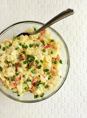 20+ Easy Summer Cocktails and Appetizers