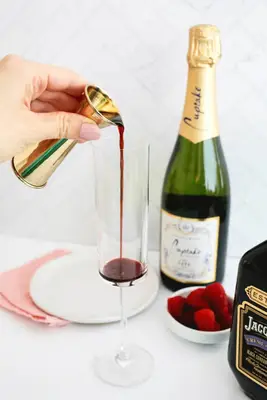 making kir royale cocktail