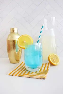 Electric blue lemonade