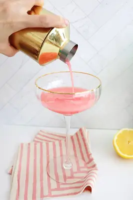 pink lady cocktail