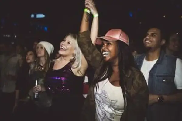 ליאו ודלי אהבה