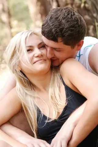 Rakovina zaľúbená do svojej levej ženy; Autorské práva Sergey Galushko na Dreamstime.com