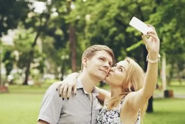 Homme Vierge dans l'amour et les relations