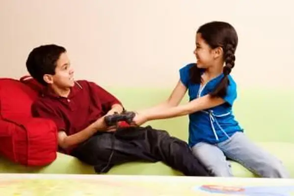 兄弟の互換性のための占星術の使用