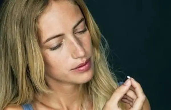 避妊に影響を与える可能性のある抗生物質と薬