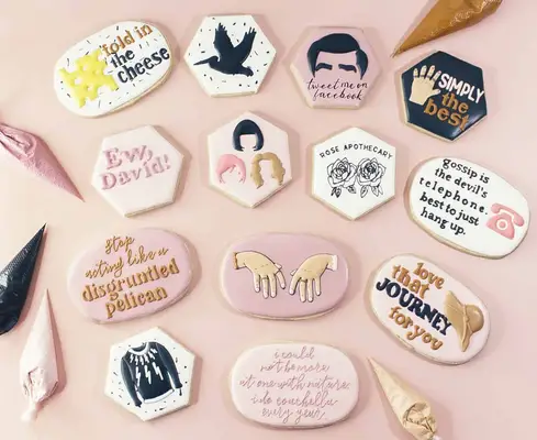 3 formas de agregar letras a galletas de azúcar