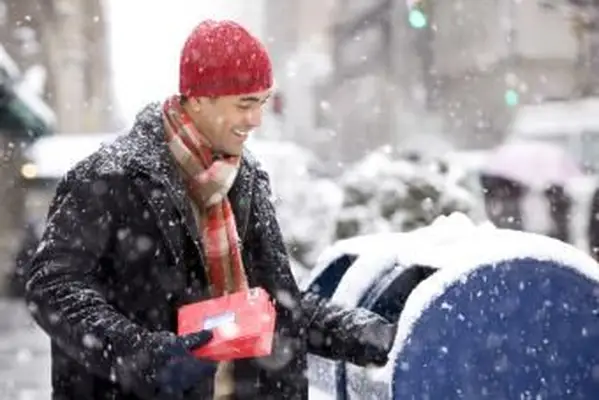 נימוסי כרטיסי חג המולד לאחר מוות במשפחה
