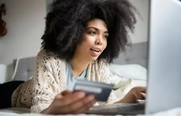 Kiedy Amazon prowadzi wyprzedaż?