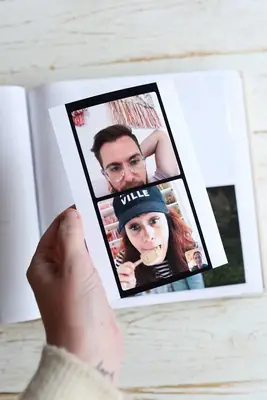 3 Ways to Add the Year to a Photo Album