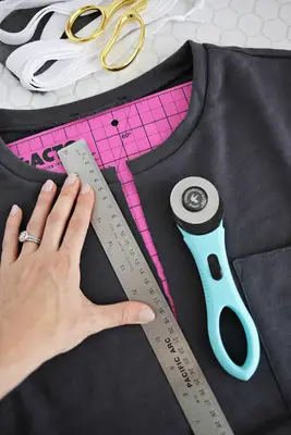 Lace Up Sweatshirt DIY