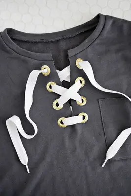 Lace Up Sweatshirt DIY