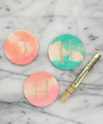 Make Your Own Watercolor Luggage Tags