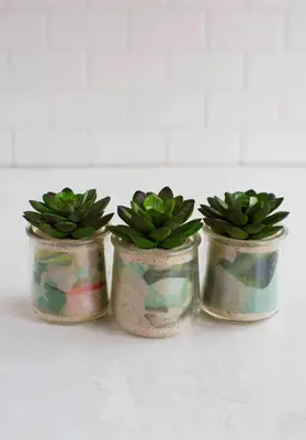 5 Easy DIY Glass Planters