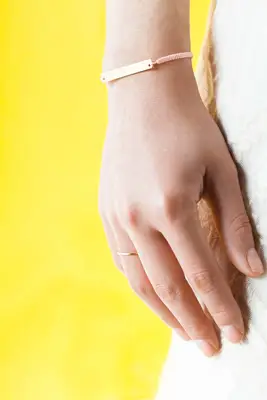 Make Your Own Macrame Bracelet 