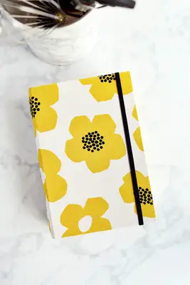 DIY Recipe Card Box + Printable Templates!