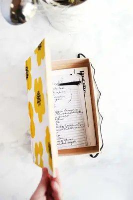 DIY Recipe Card Box + Printable Templates!
