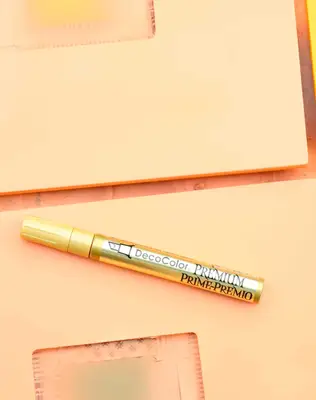 DIY Splatter Painted Mirror Wall Art