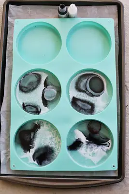 DIY Alcohol Ink Resin Coasters