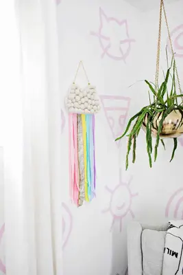 Kid's Ribbon Rainbow Wall Hanging DIY