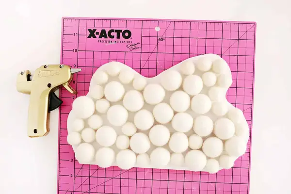 Kid's Ribbon Rainbow Wall Hanging DIY