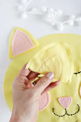 Cat Face Pillow DIY! 