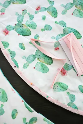 Round Quilted Play Mat DIY