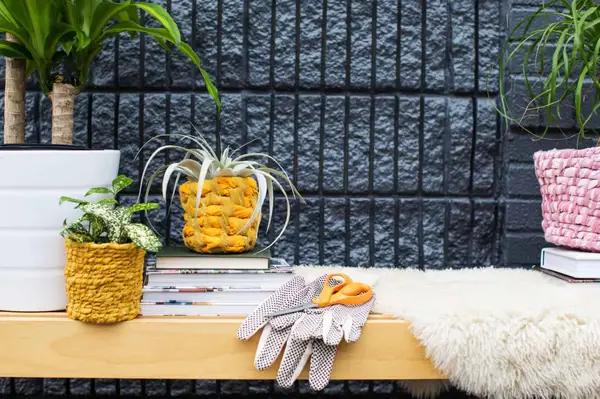 Easy Fabric Planter DIY