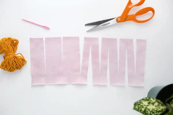 Easy Fabric Planter DIY