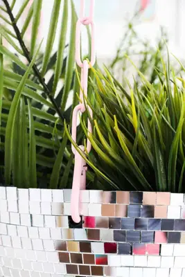 Disco-Ball-Hanging-Planter-click-through-for-tutorial_